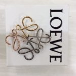 ロエベ ブローチ