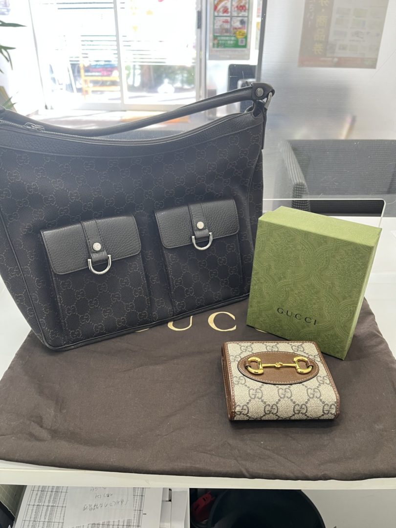 グッチ　財布　カバン　