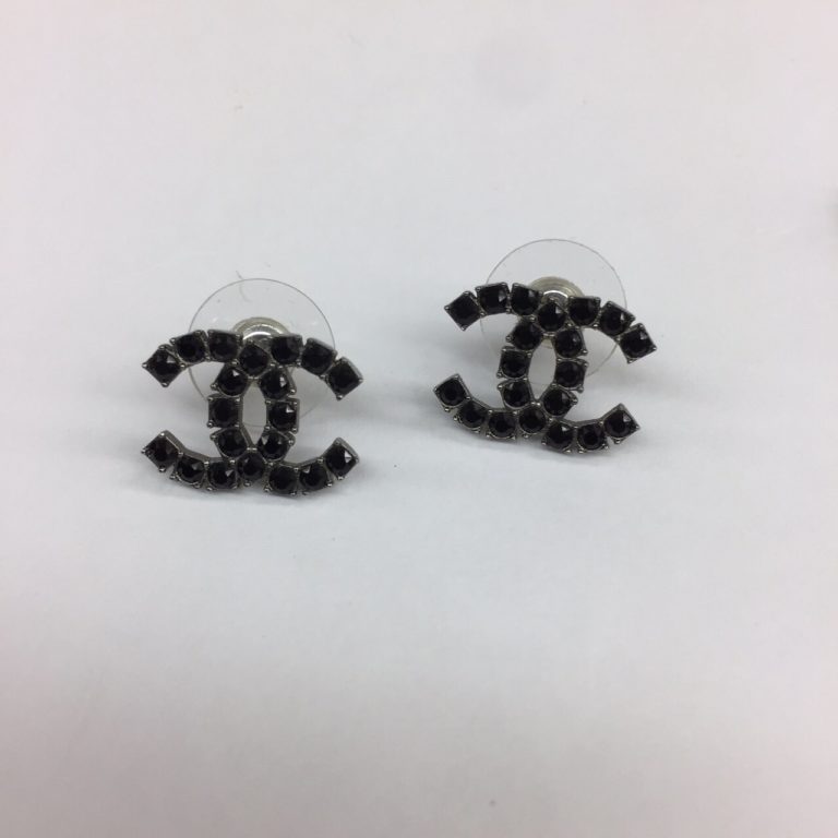 シャネル　ピアス