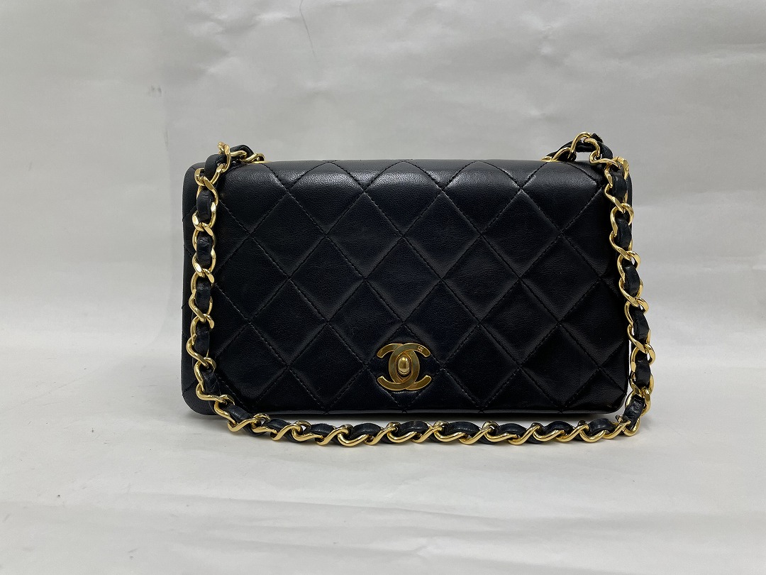 CHANEL