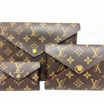 LOUISVUITTON