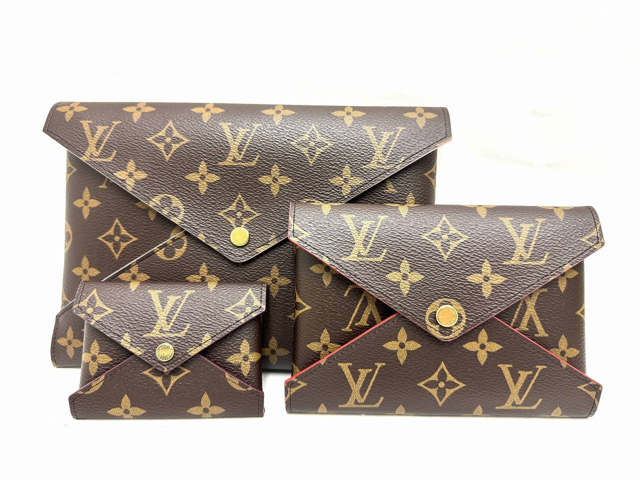 LOUISVUITTON