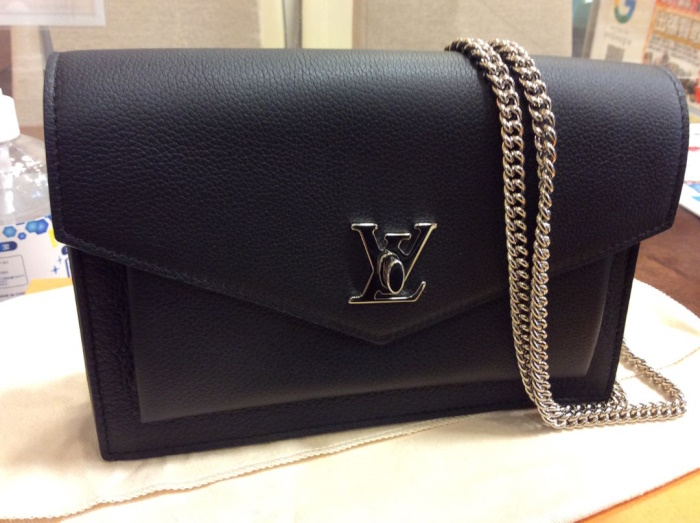 LV ポシェットロックミー M63471