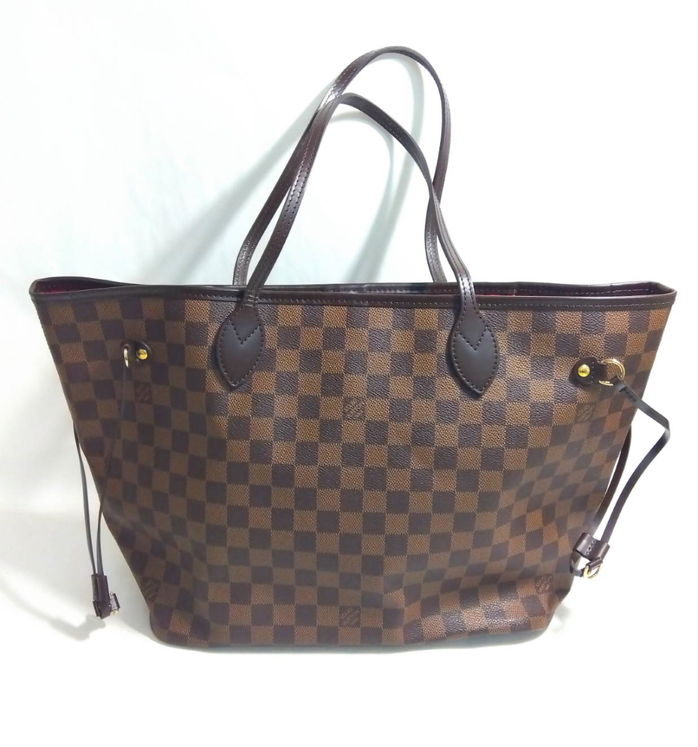 LOUISVUITTON
