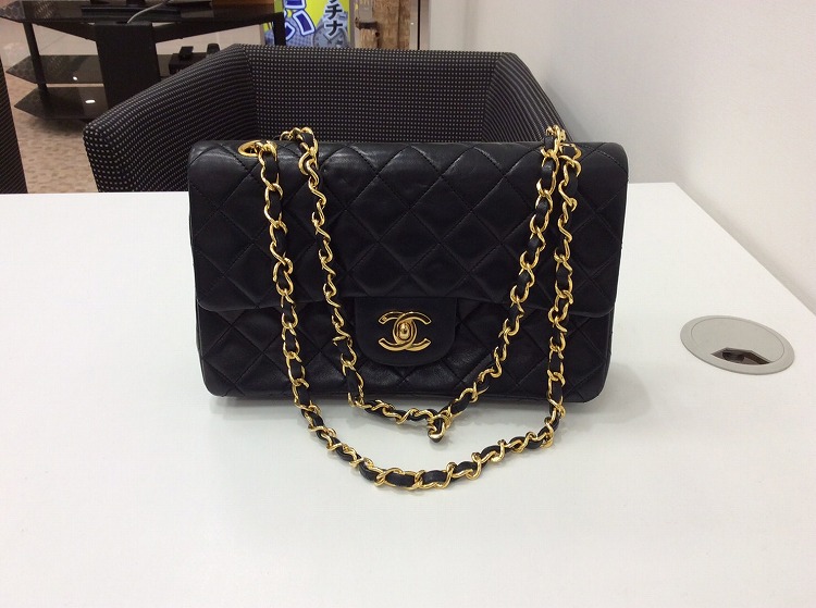 CHANEL