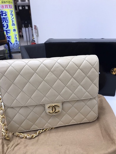CHANEL マトラッセ プッシュロック