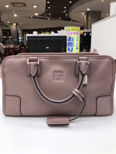 ロエベ アマソナ