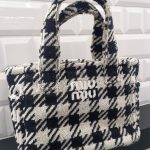 miumiu バッグ