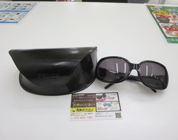 フェンディ サングラス