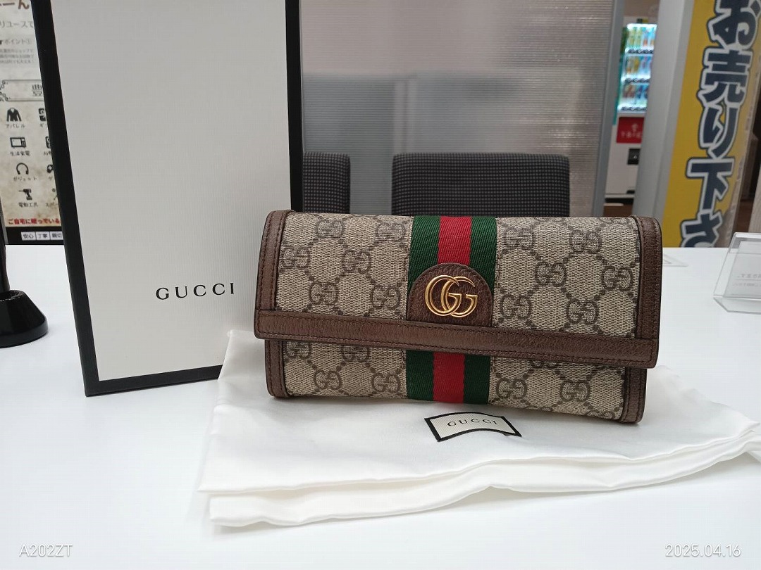 グッチ 財布