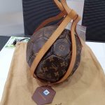ヴィトン サッカーボール