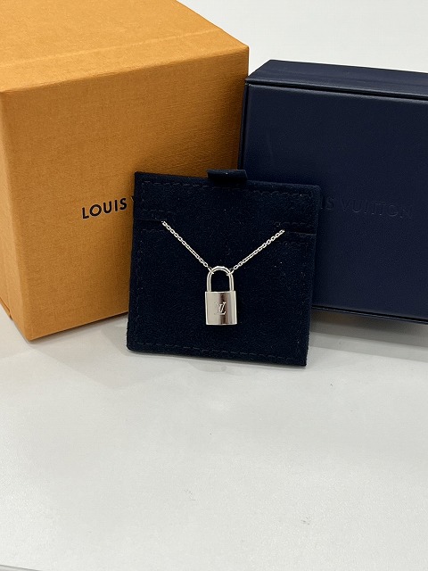 ヴィトン パンダンティフ ロックイット 750WG カルセドニー