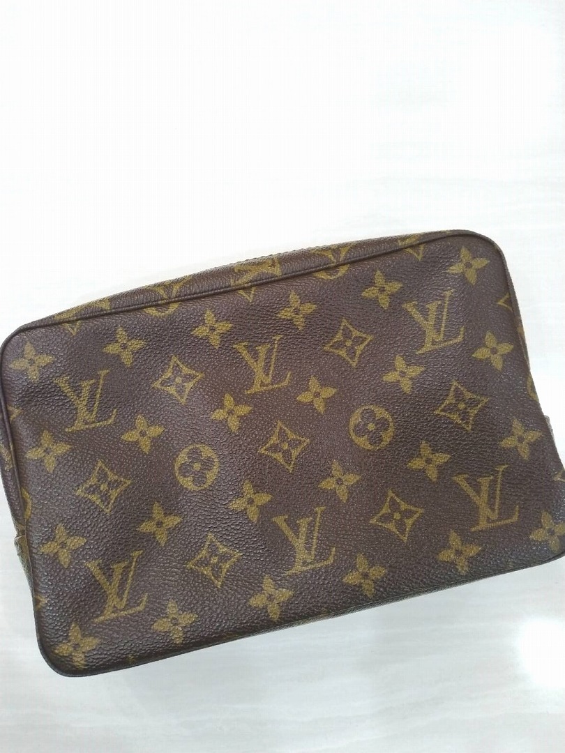 ヴィトン ポーチ