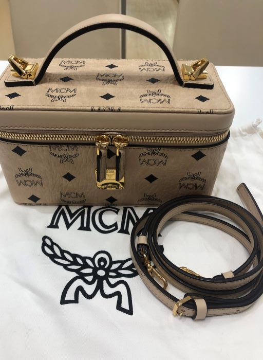 MCMバニティバッグ　ヴィセトス
