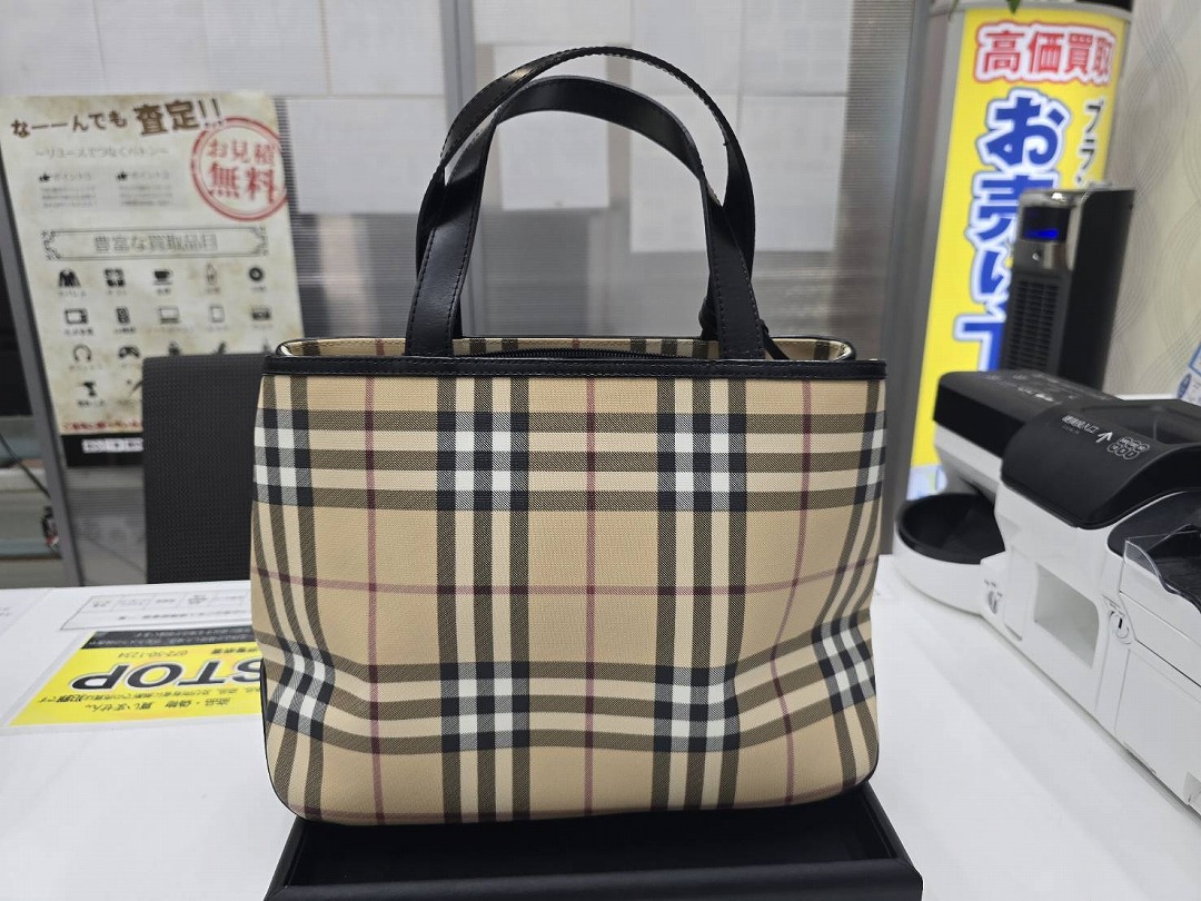 バーバリー　バッグ