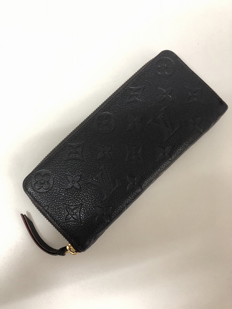 ヴィトン　財布
