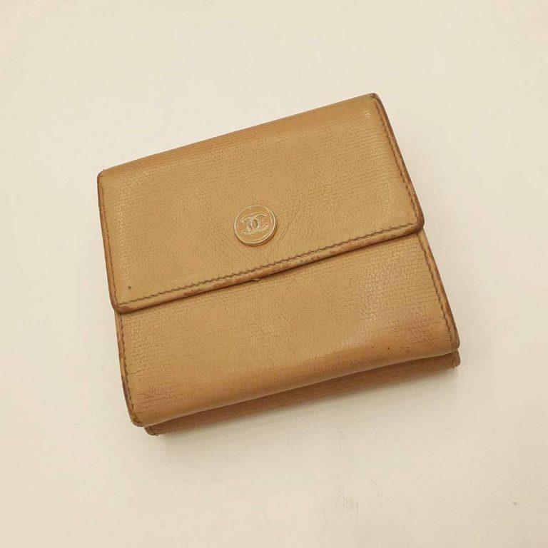 シャネル 財布