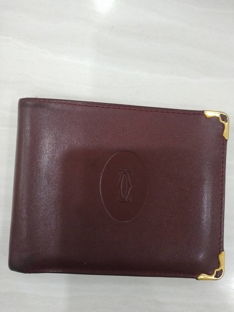 カルティエ　財布