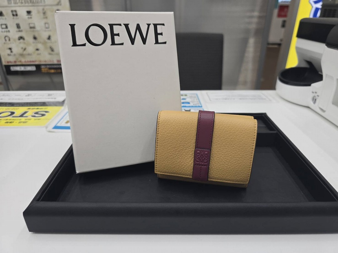 ロエベ　財布