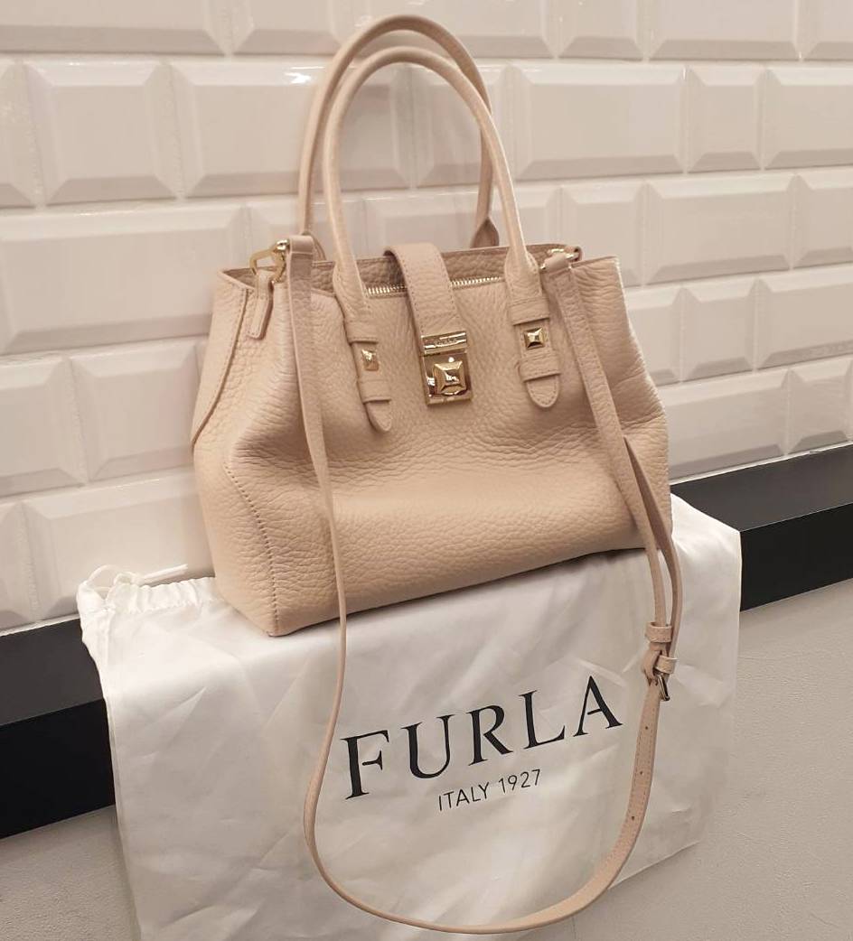 フルラ バッグ