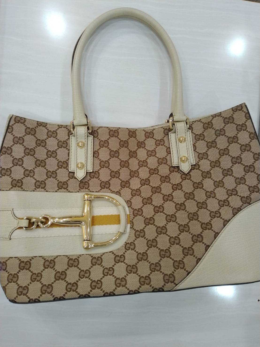 グッチ　バッグ