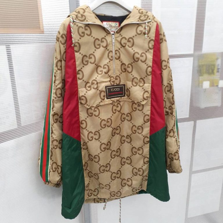 グッチ 服