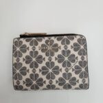 ケイトスペード Kate Spade スペード フラワー 二つ折り財布